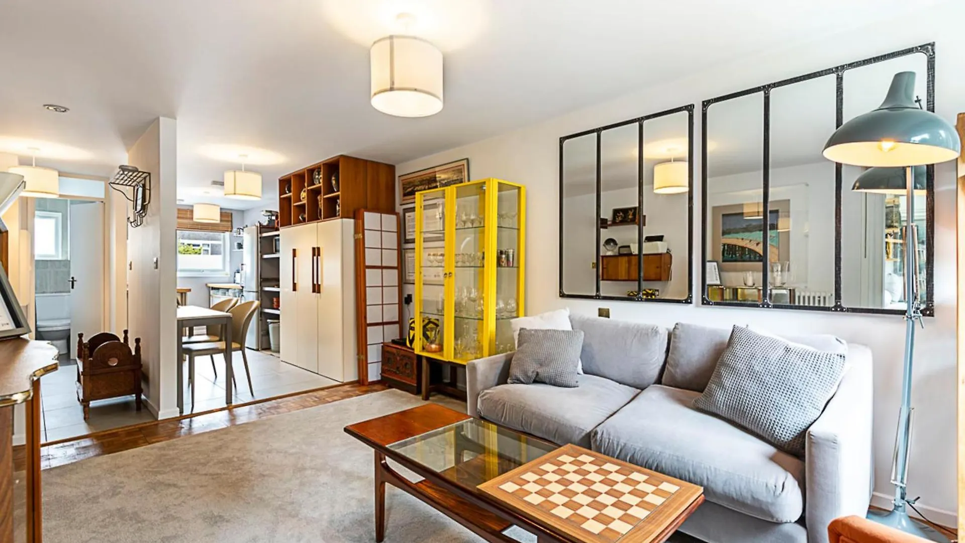 Apartment Bright Stepney Green Nest London